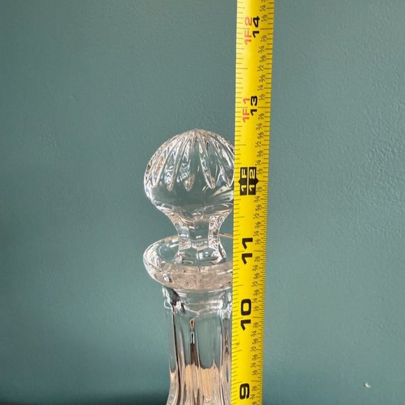 Vintage Crystal Decanter With Stopper Bohemia Czech Republic Elegant Cut Thumbpr - Picture 9 of 10